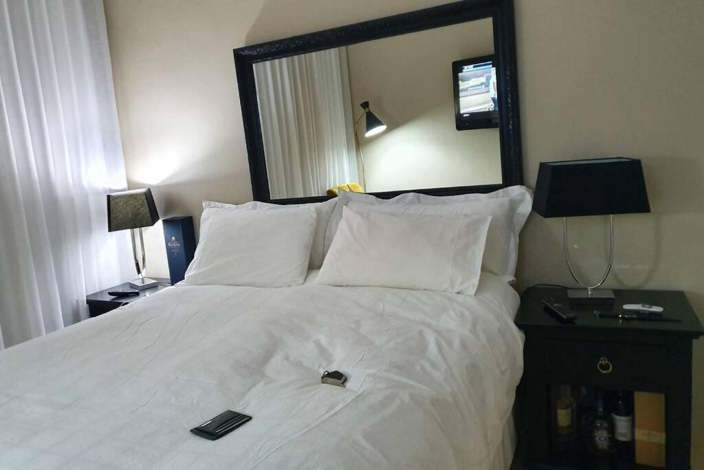 Plush Private Home Polokwane Esterno foto