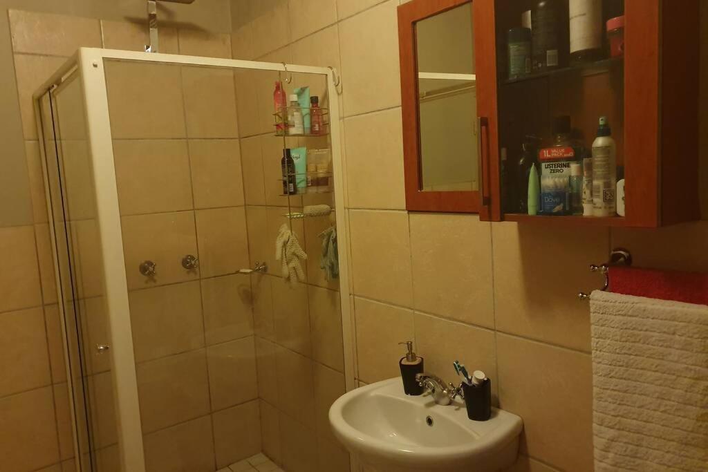 Plush Private Home Polokwane Esterno foto
